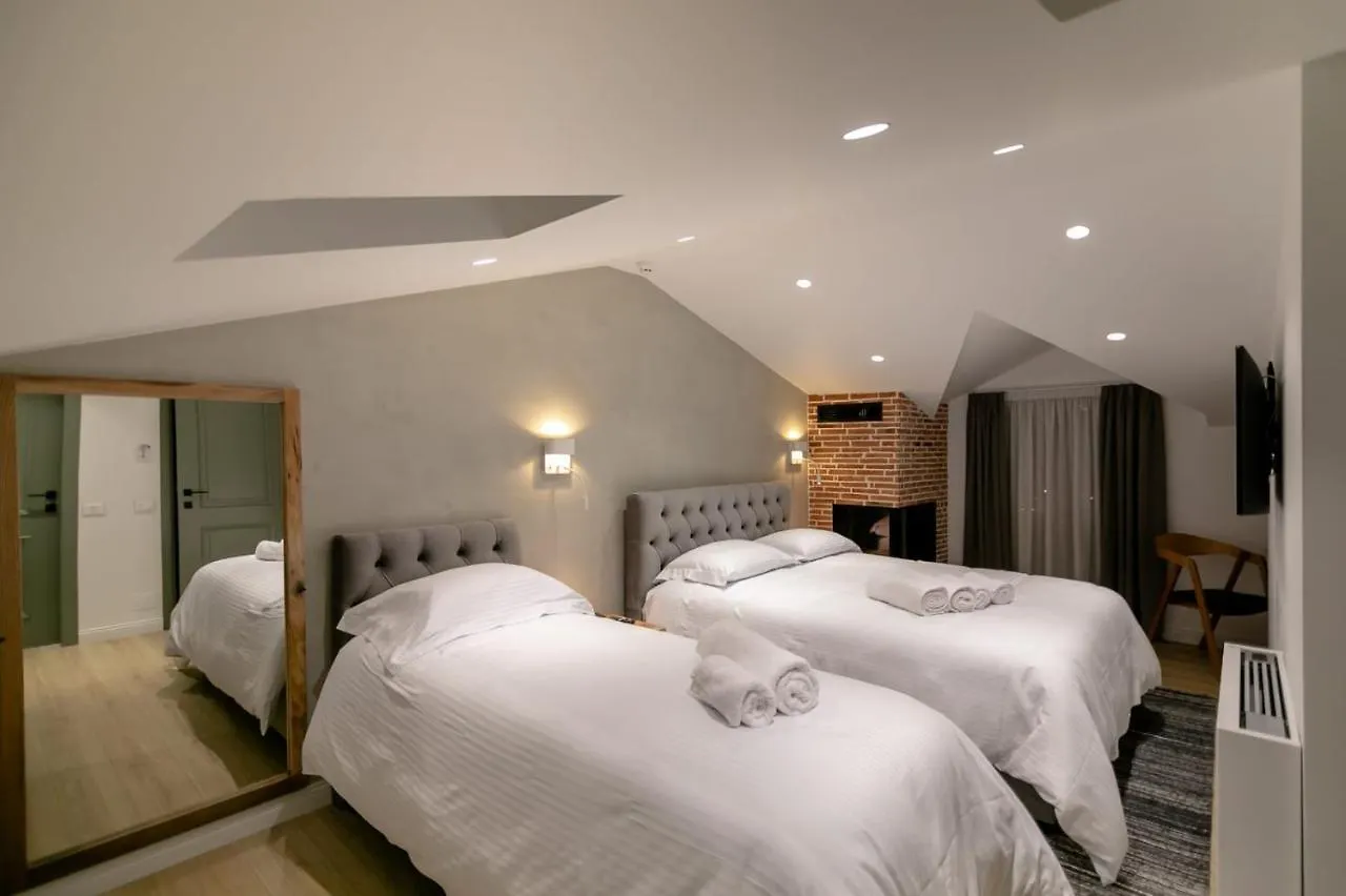 Elegance Boutique Hotel Korce