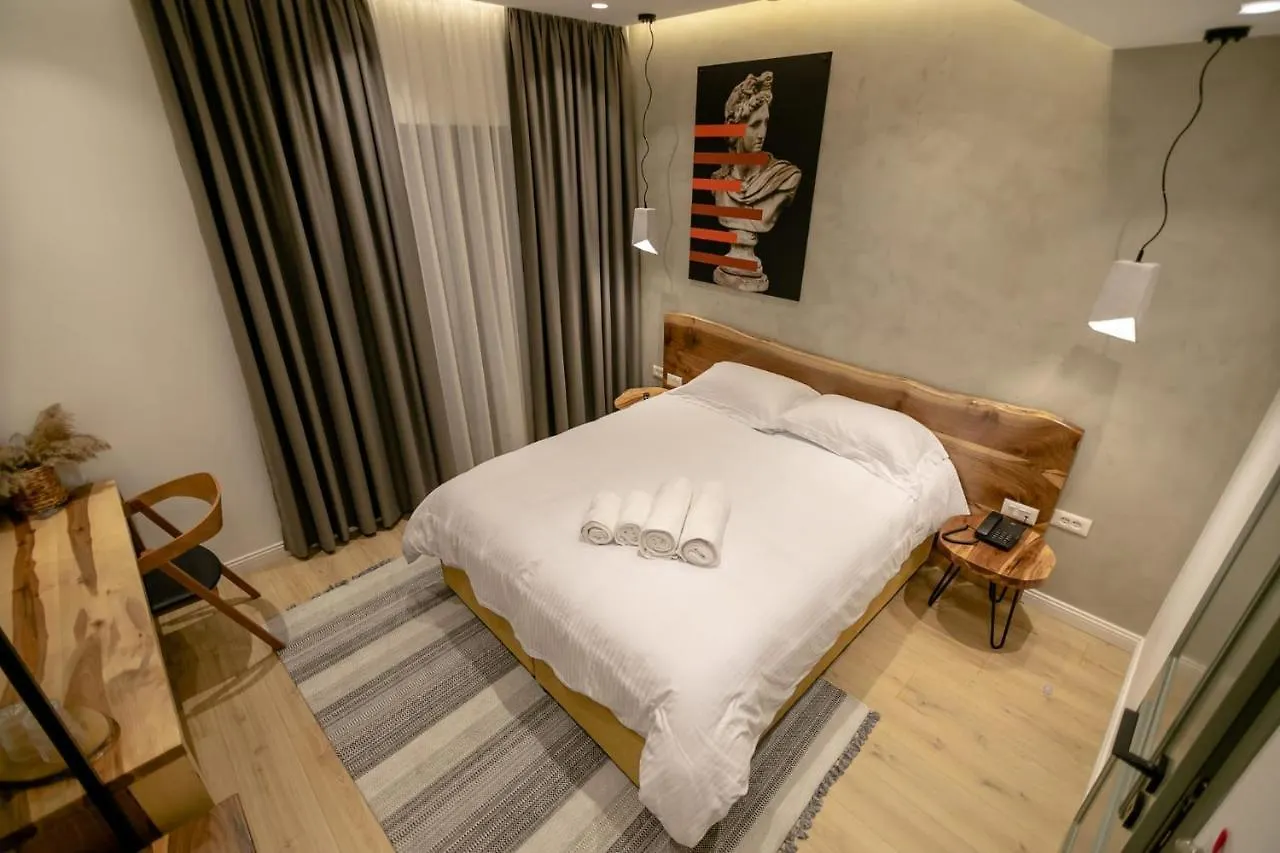 Elegance Boutique Hotel Korce