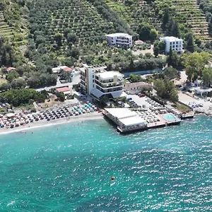 4* Hotel Paradise