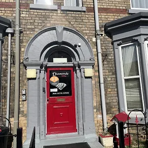 https://cumbria-house-hotel.yorkshirehotels.net