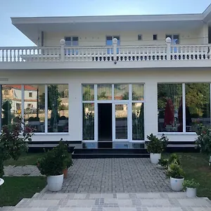 4* Hotel Taverna Zisi